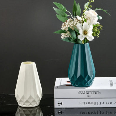 Diamond Shaped Flower Vase Fashion Imitation Ceramic Plastic Flower Pot Nordic Style Modern Flower Arrangement Living Room