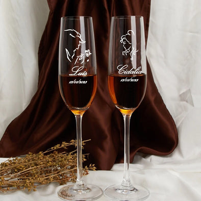 Custom Mr. And Mrs. Toasting Glasses Wedding Flutes-Etched Wine Glasses Party Decoration mariage Champagne Glass